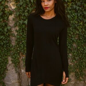 ATHLETA Criss-Cross Sweatshirt Dress in Black, S